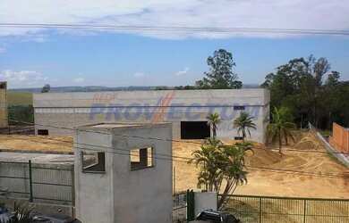 Imagem: O depósito possui 1.800m² de Área e está localizado em