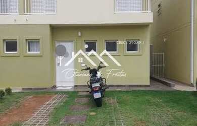 Imagem: A casa em condomínio possui 3 Dormitórios, 4 Banheiros, 2