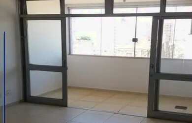 Imagem: O apartamento possui 2 Dormitórios, 2 Banheiros e 79m² de