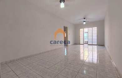 Imagem: O apartamento possui 2 Dormitórios, 3 Banheiros, 1 Vaga na