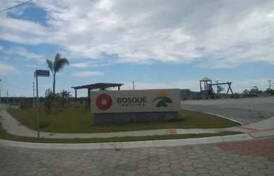 Imagem: O terreno possui 300m² de Área e está localizado em Centro