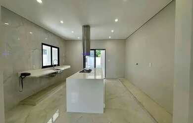 Imagem 13: Casa em Condomínio para Venda em Manaus, Ponta Negra, 4 dormitórios, 4 suítes, 6 banheiros