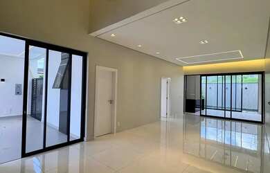 Imagem 7: Duplex em Fino Acabamento/ 04 Suítes com closet e Varanda/ 03Suítes...