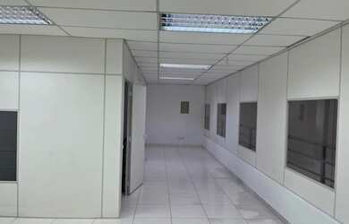 Imagem 6: Galpão Comercial de 288m² para Locação em Cotia-SP, Jardim Fontana...