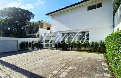 Imagem: O depósito possui 5 Vagas na garagem, 600m² de Área e está