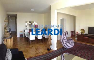 Imagem: O apartamento possui 3 Dormitórios, 3 Banheiros, 1 Vaga na