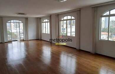 Imagem: O apartamento possui 4 Dormitórios, 4 Banheiros, 3 Vagas na