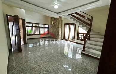 Imagem 2: Sobrado em Rua Doutor Aldemar de Moura Resende - Vila Resende - Caçapava/SP