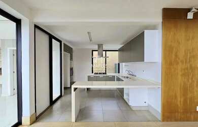 Imagem 6: CASA COM VISTA PRIVILEGIADA PARA A LAGOA EM UM TERRENO DE 626m²