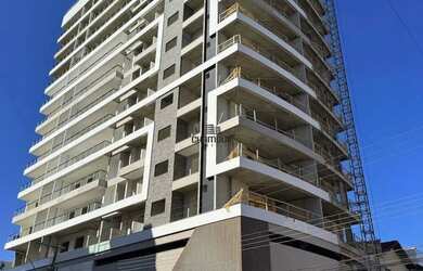 Imagem: O apartamento possui 3 Dormitórios, 1 Banheiro, 2 Vagas na