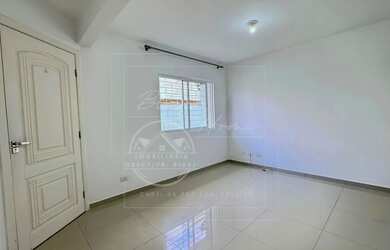 Imagem 3: TRIPLEX EM CONDOMÍNIO FECHADO SANTA FELICIDADE