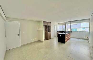 Imagem: O apartamento possui 2 Dormitórios, 2 Banheiros, 2 Vagas na