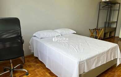 Imagem: O apartamento possui 2 Dormitórios, 1 Banheiro, 65m² de Área