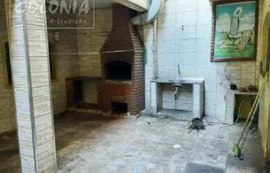 Imagem: A casa possui 2 Dormitórios, 3 Banheiros, 2 Vagas na garagem