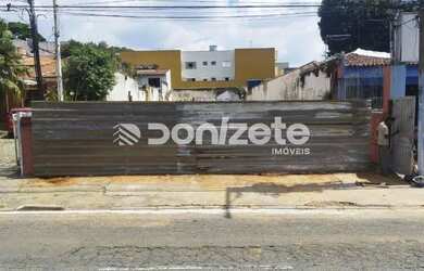 Imagem: O terreno possui 400m² de Área e está localizado em Jardim