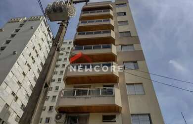 Imagem: O apartamento possui 4 Dormitórios, 3 Banheiros, 2 Vagas na