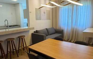 Imagem: O apartamento possui 2 Dormitórios, 1 Banheiro, 2 Vagas na