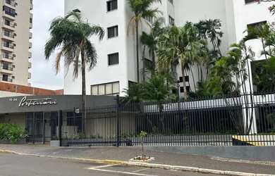 Imagem: O apartamento possui 3 Dormitórios, 2 Banheiros, 2 Vagas na