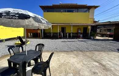 Imagem: O quarto possui 5 Dormitórios e Acomodam 20 pessoas e está