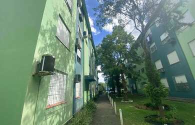 Imagem: O apartamento possui 3 Dormitórios, 1 Banheiro, 1 Vaga na garagem