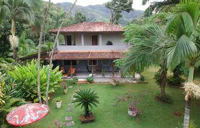 Imagem: A fazenda possui 15000m² de Área e está localizado em Domingos