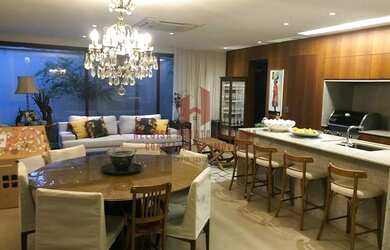 Imagem: A casa em condomínio à venda possui 3 Dormitórios, 5 Banheiros