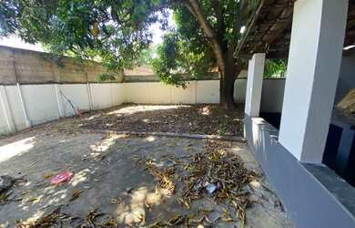 Imagem 11: Casa de lote inteiro na ilha por apenas 490 mil