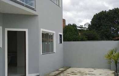 Imagem: A casa possui 2 Dormitórios, 1 Banheiro, 1 Vaga na garagem