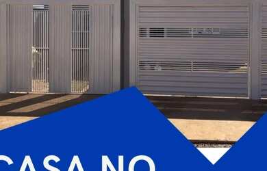 Imagem: A casa possui 2 Dormitórios, 1 Banheiro, 2 Vagas na garagem