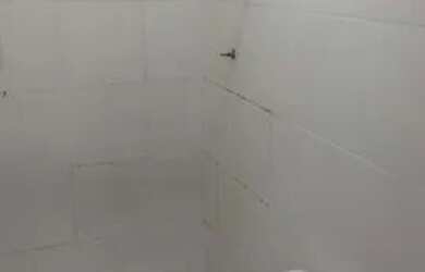 Imagem: A casa possui 2 Dormitórios, 1 Banheiro, 5 Vagas na garagem