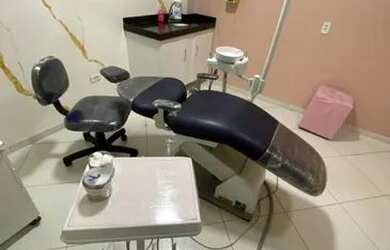 Imagem 1: Vendo Clínica odontológica 1/3 leia a descrição