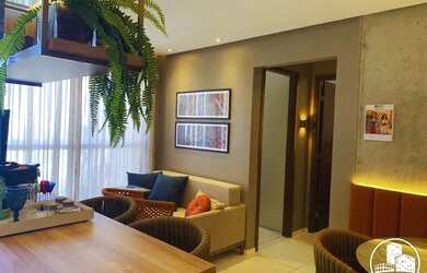 Imagem: O apartamento possui 2 Dormitórios, 1 Banheiro, 1 Vaga na garagem