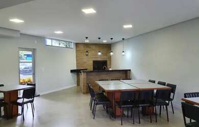 Imagem: O apartamento possui 4 Dormitórios, 5 Banheiros, 3 Vagas na