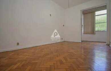 Imagem: O apartamento possui 1 Dormitório, 1 Banheiro e 47m² de Área