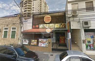 Imagem: A casa possui 1 Dormitório, 1 Banheiro, 3 Vagas na garagem