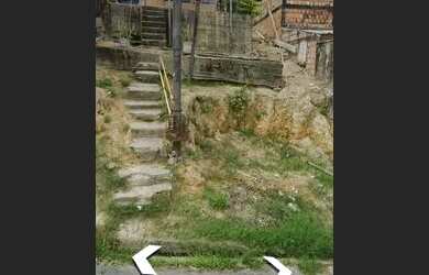 Imagem: A casa possui 3 Dormitórios, 2 Banheiros, 1 Vaga na garagem