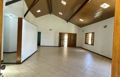 Imagem 3: Cabo Frio Ogiva Aluguel. Piscina, Churrasqueira, 600m² de Áreae3 Vagas...