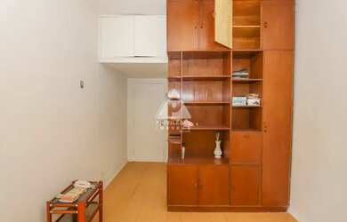 Imagem 4: Apartamento de quarto e sala no Flamengo. Pertíssimo do metrô. Entrar e morar