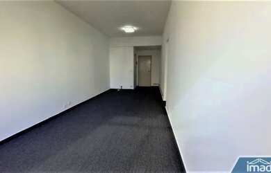 Imagem: O depósito possui 1 Vaga na garagem, 30m² de Área e Imóvel