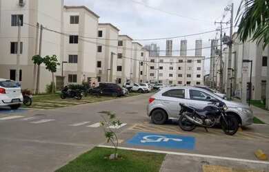 Imagem: O apartamento possui 2 Dormitórios, 1 Banheiro e 1 Vaga na