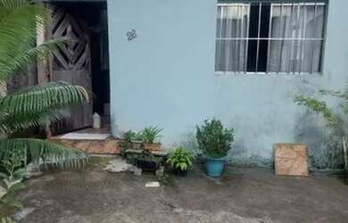 Imagem: A casa possui 1 Dormitório, 1 Banheiro, 1 Vaga na garagem e