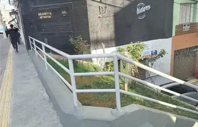 Imagem 11: IMOVEL COM LOJA E APARTAMENTO NA ALFREDO PUJOL