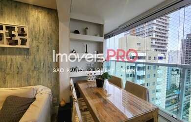 Imagem: O apartamento possui 2 Dormitórios, 2 Banheiros, 1 Vaga na