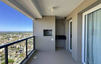 Imagem: O apartamento possui 3 Dormitórios, 2 Banheiros, 3 Vagas na