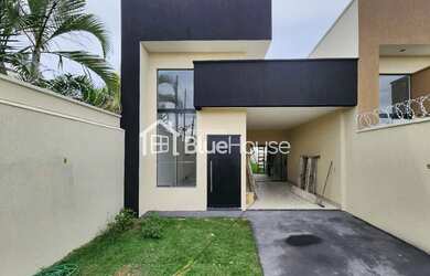 Imagem 2: Casa de 3 Quartos sendo 1 suíte em acabamento Premium no Setor Colonial...