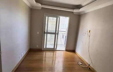 Imagem: O apartamento possui 3 Dormitórios, 2 Banheiros, 1 Vaga na