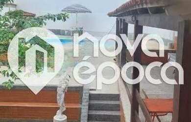 Imagem: A casa possui 3 Dormitórios, 4 Banheiros, 2 Vagas na garagem