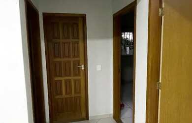 Imagem 8: VENDO CASA. Varanda, 80m² de Área, 1 Banheiroe2 Dormitórios