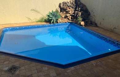 Imagem: A casa em condomínio possui 3 Dormitórios, 5 Banheiros, 4