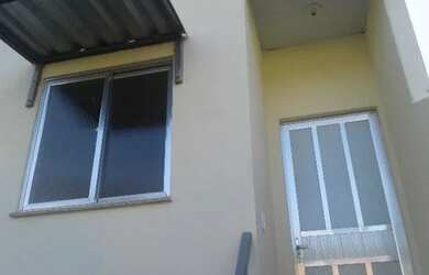 Imagem: A casa possui 1 Dormitório, 1 Banheiro e está localizado